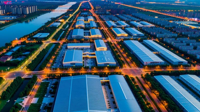 上海搬家公司报价明细：揭秘搬家费用的构成与影响因素